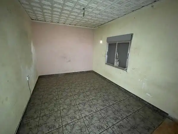 Casa adosada en venda a Calle QUEVEDO, 58, Yecla