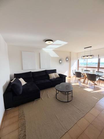 Piso en Alquiler en Barrio del Centro