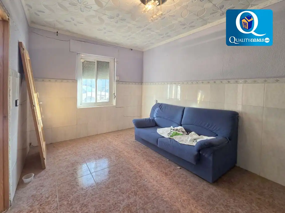 Wohnzimmer von Maisonette zum Verkauf in Aspe mit Terrasse