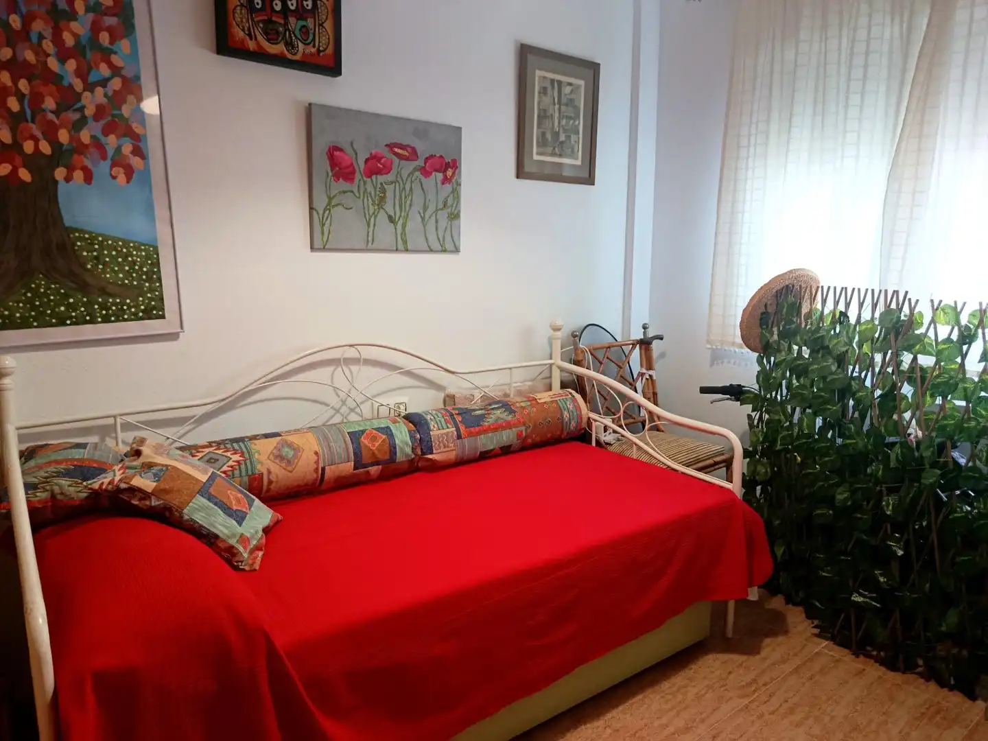 Dormitori de Casa adosada en venda en Castalla amb Jardí privat, Terrassa i Moblat