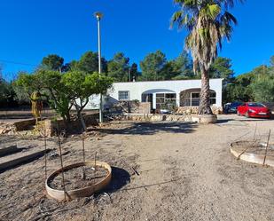 Vista exterior de Finca rústica en venda en Mont-roig del Camp amb Terrassa i Piscina