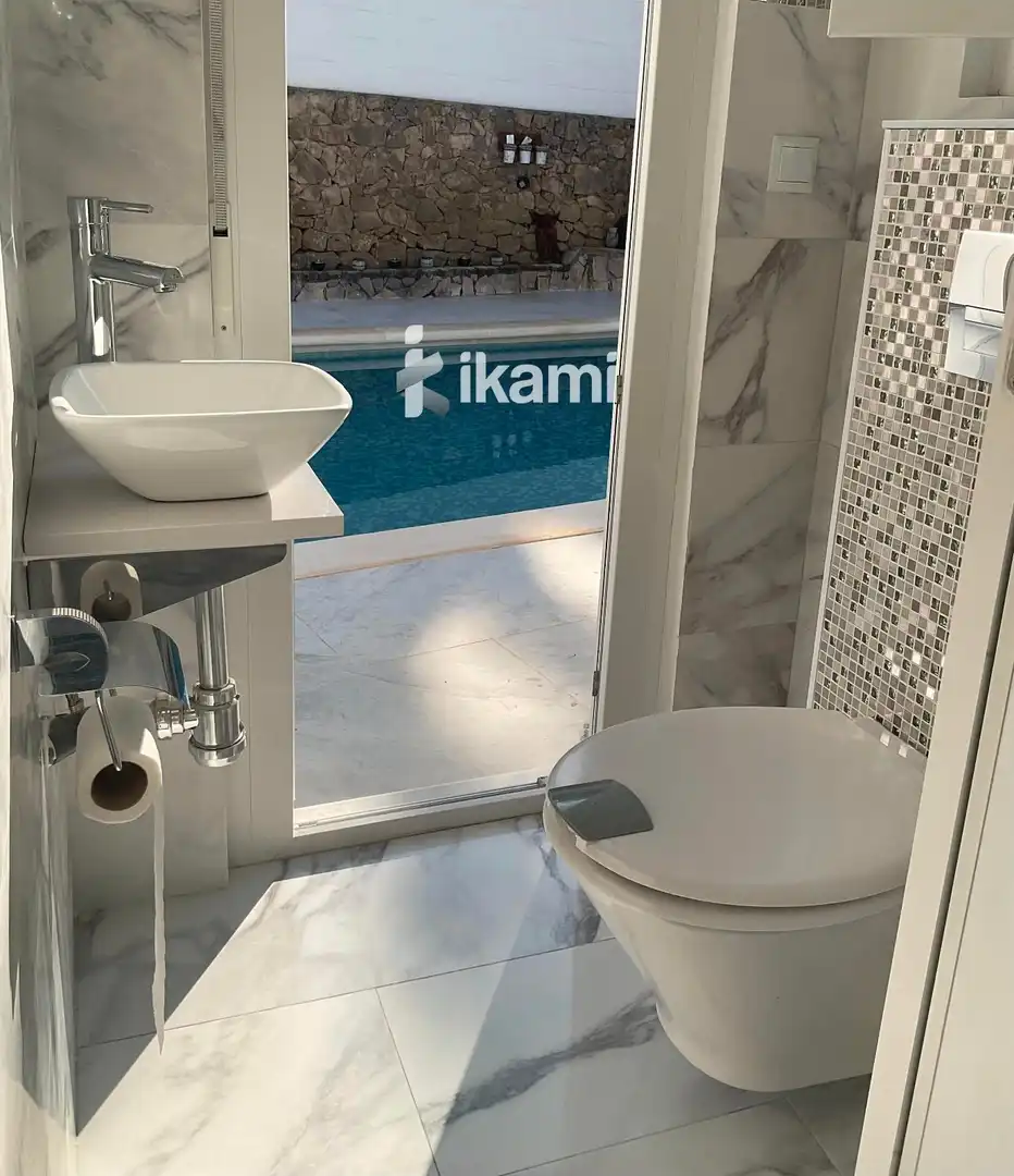 Bathroom of Houses for sale in Dénia  with Air Conditioner, Heating and Private garden