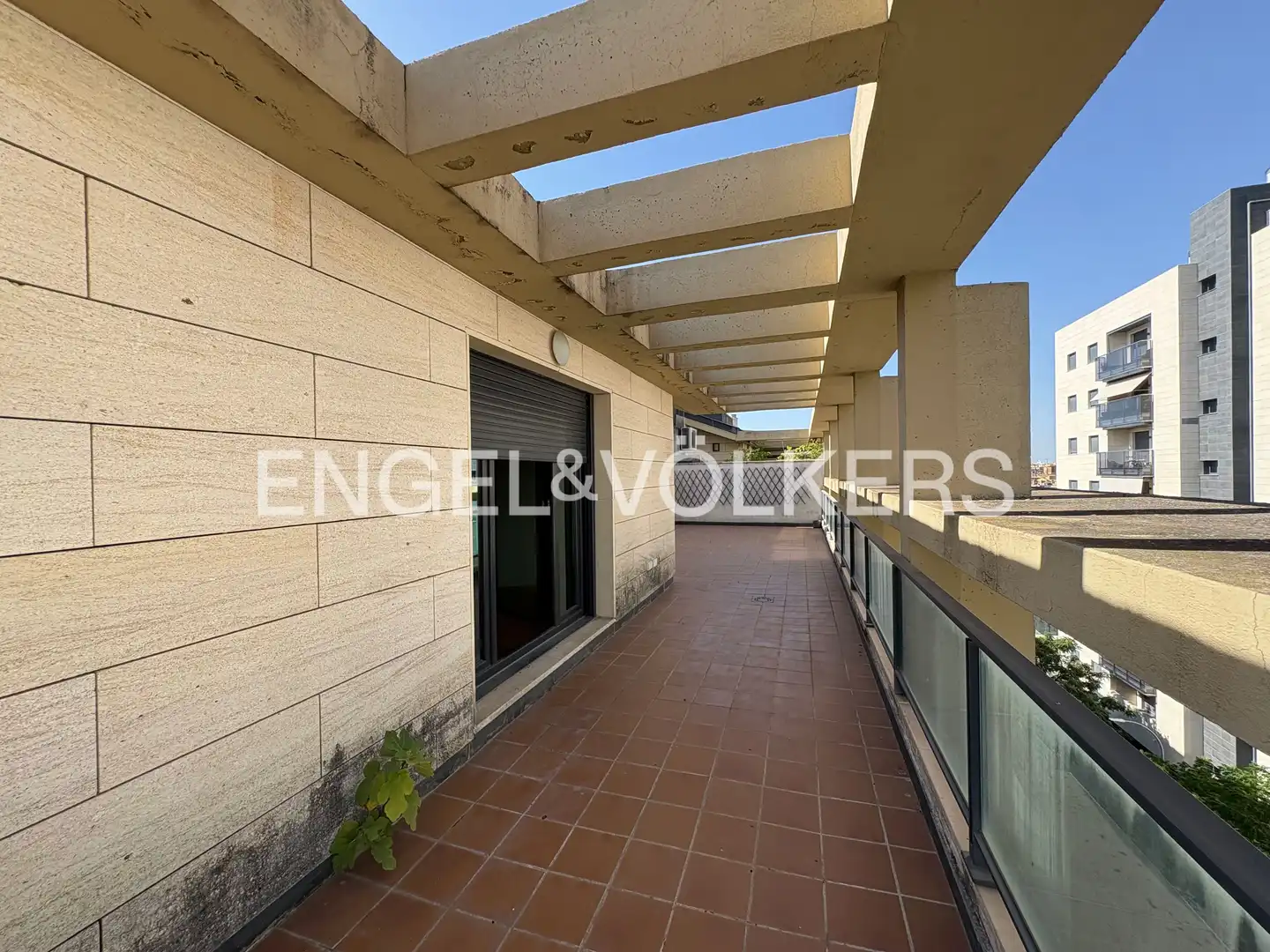 Terrace of Attic for rent in Sevilla  with Air Conditioner, Heating and Private garden