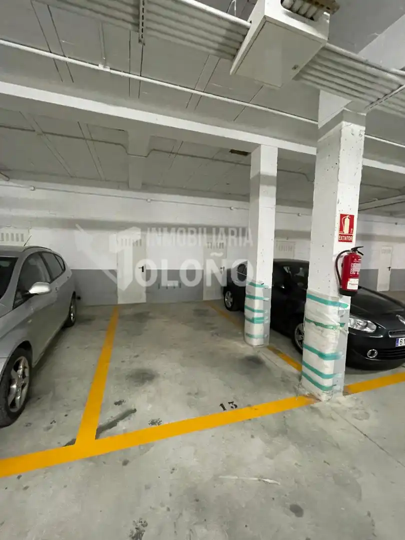 Parking de Apartamento en venta en Cuzcurrita de Río Tirón con Calefacción, Parquet y Terraza