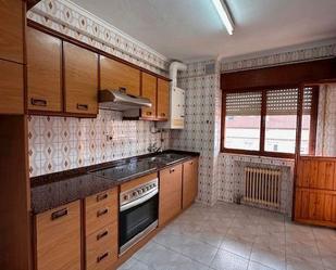 Kitchen of Flat to rent in Castrillón