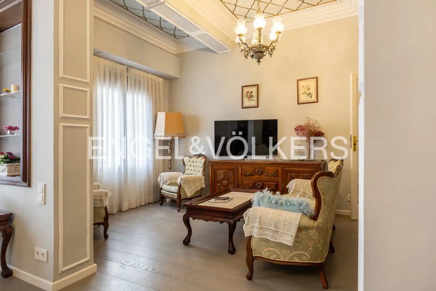 Wohnzimmer von Wohnung zur Miete in Valencia mit Heizung
