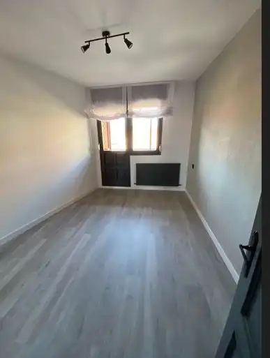 Habitación de Apartamento en venta en Gijón  con Calefacción, Parquet y Trastero