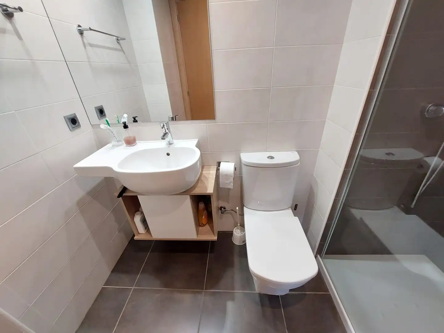 Baño de Apartamento en venta en L'Estartit con Aire acondicionado, Calefacción y Terraza