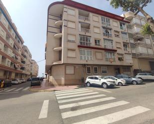 Vista exterior de Apartament en venda en Guardamar del Segura amb Aire condicionat i Traster