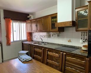 Kitchen of Flat for sale in A Pobra do Caramiñal