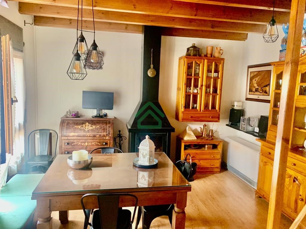 Maisonette zum verkauf in N/A, Alp poble, Alp