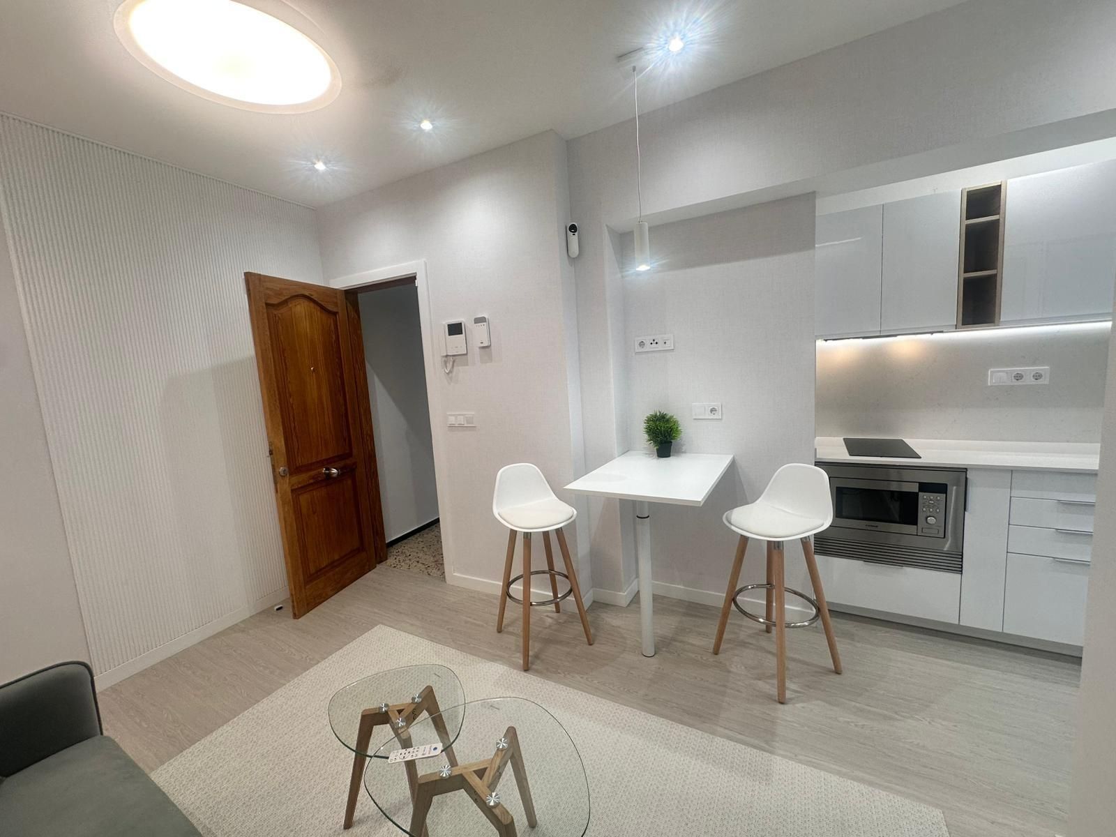 Kitchen of Apartment for sale in Las Palmas de Gran Canaria