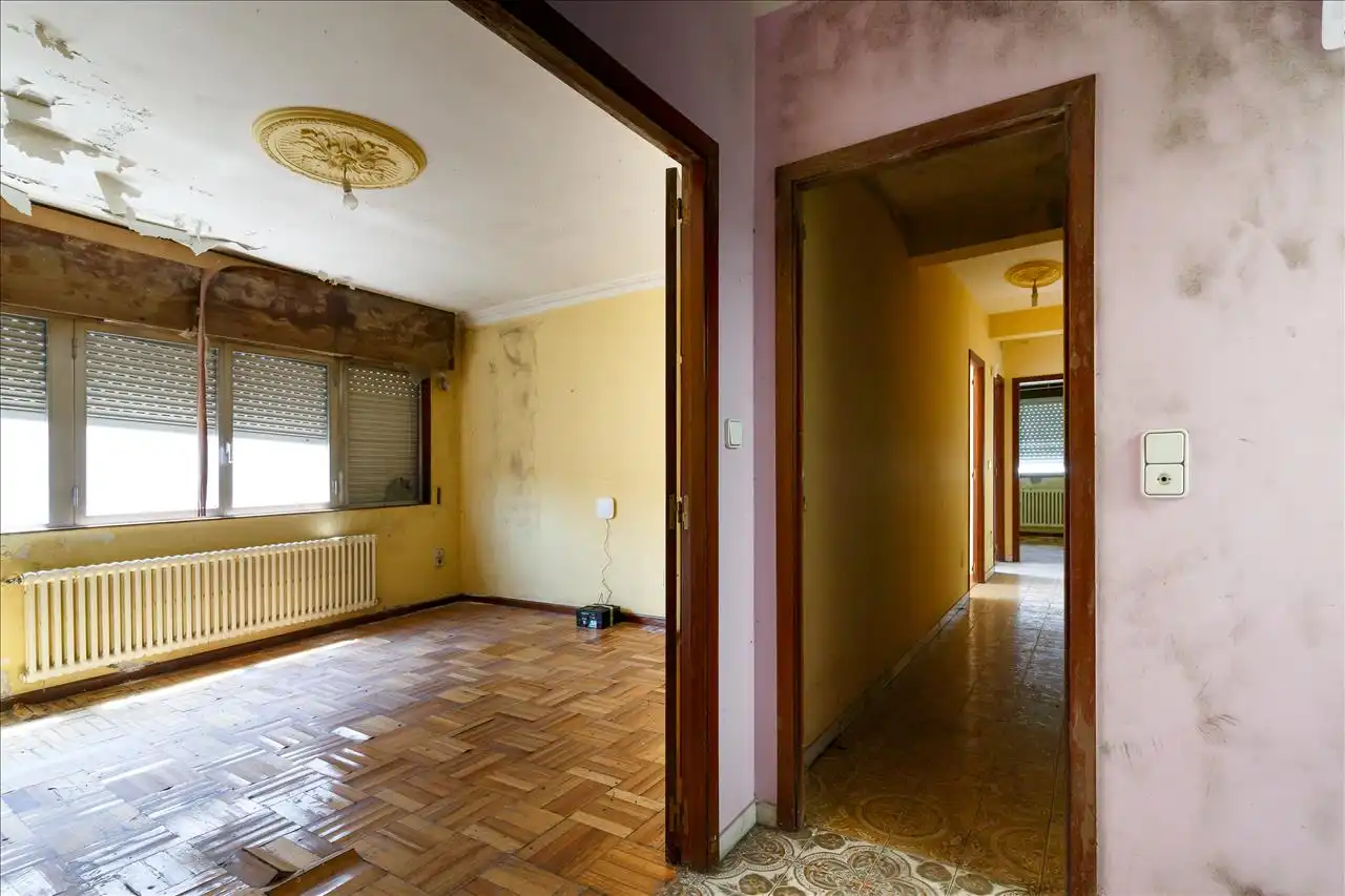 Flat for sale in Ordes