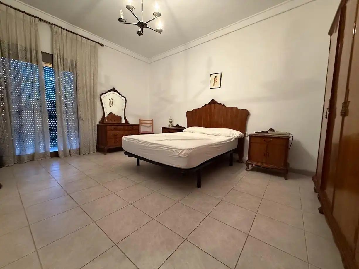 Habitación de Piso en venta en Mislata con Terraza, Trastero y Balcón