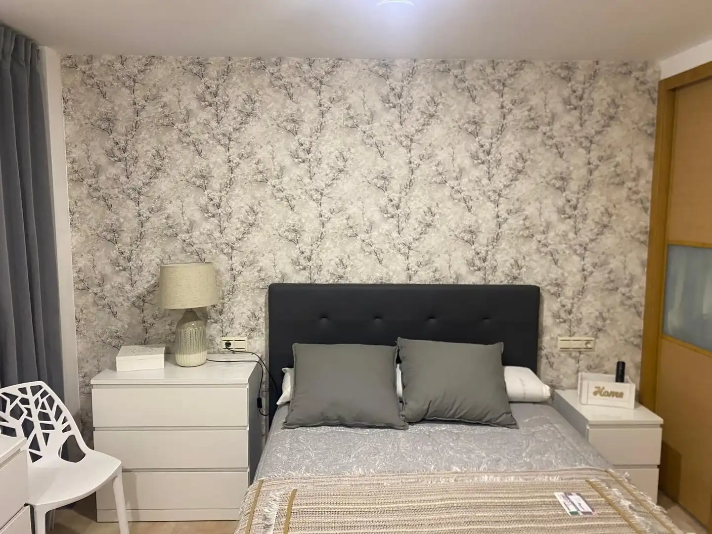 Habitación de Piso de alquiler en Malpica de Bergantiños con Calefacción, Trastero y Amueblado