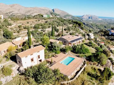 Landhaus mit Pool zum Verkauf in La Vall de Laguar