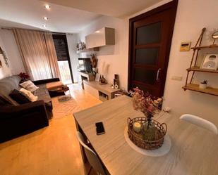 Living room of Flat for sale in Vilanova i la Geltrú  with Heating, Parquet flooring and Balcony