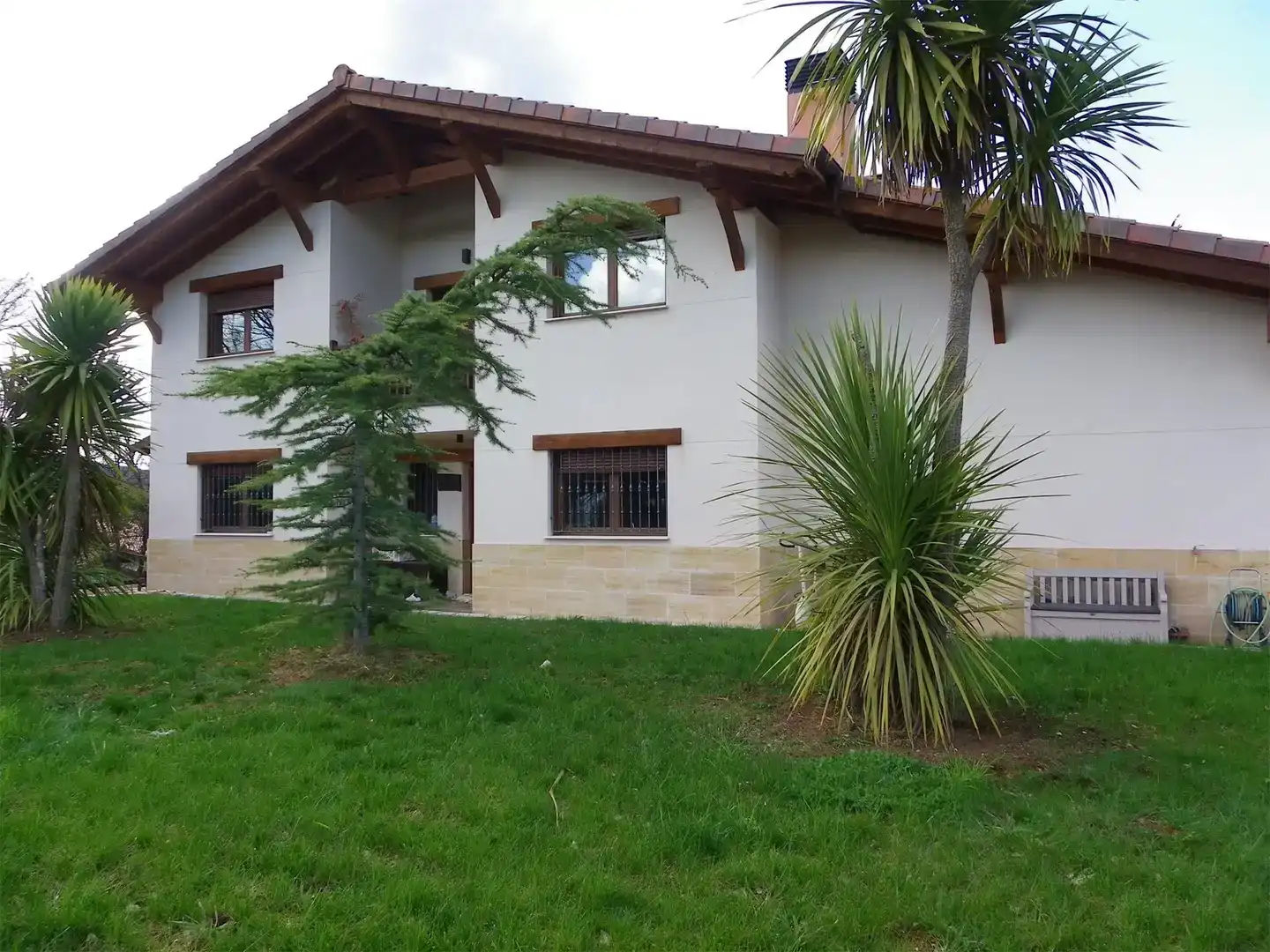 Vista exterior de Casa o xalet en venda en Erriberagoitia / Ribera Alta amb Balcó