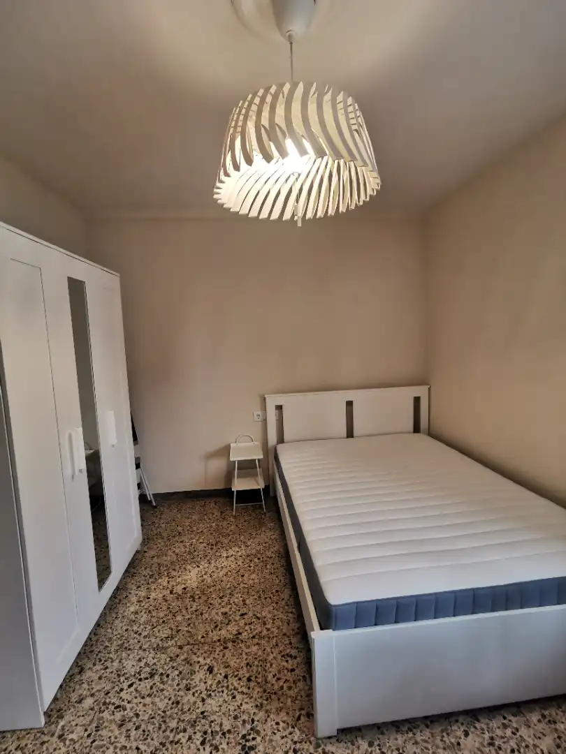 Schlafzimmer von Wohnung zur Miete in Salamanca mit Heizung, Möbliert und Ofen
