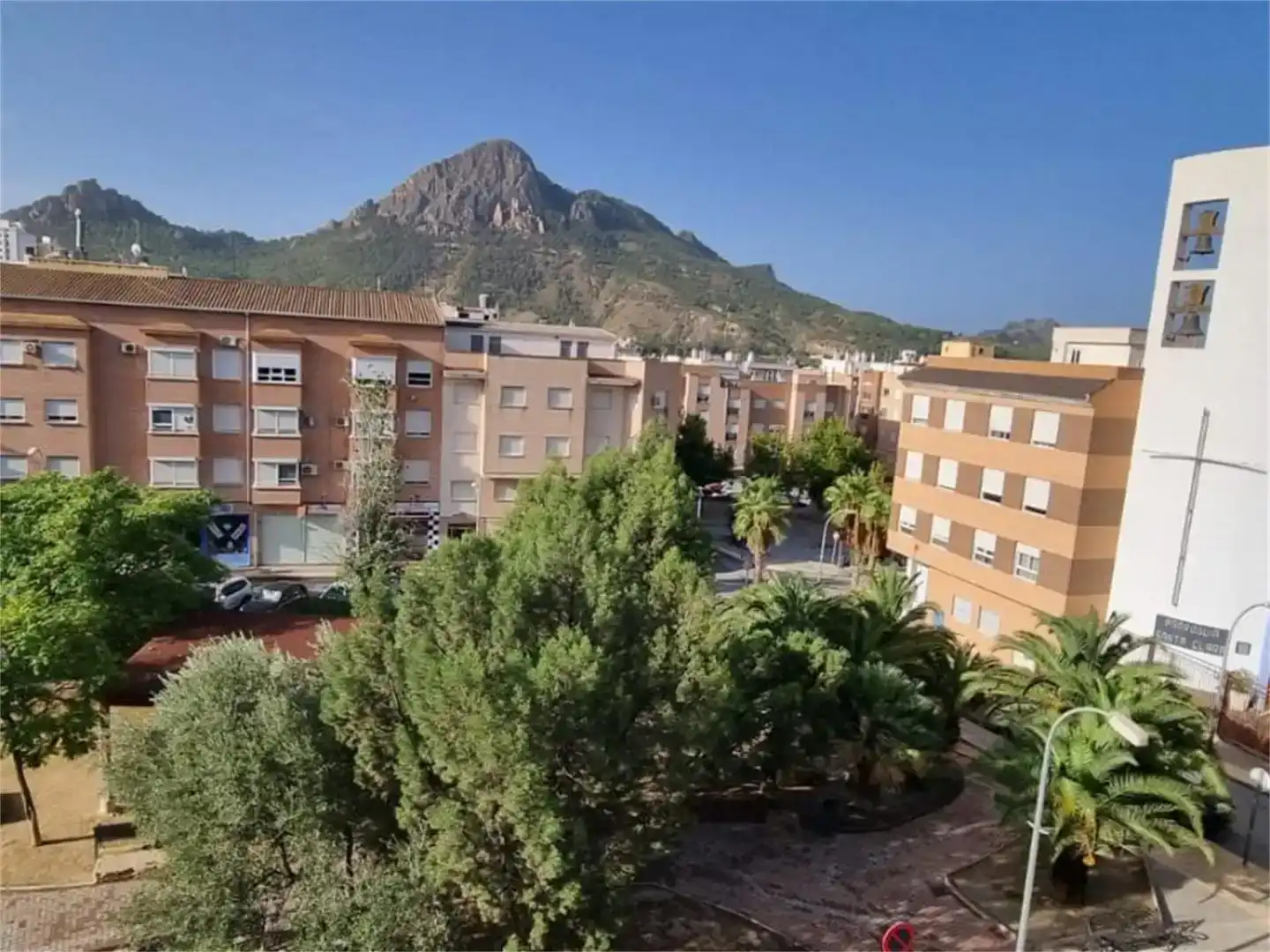 Vista exterior de Piso en venta en Santa Clara de Avedillo con Aire acondicionado, Parquet y Trastero