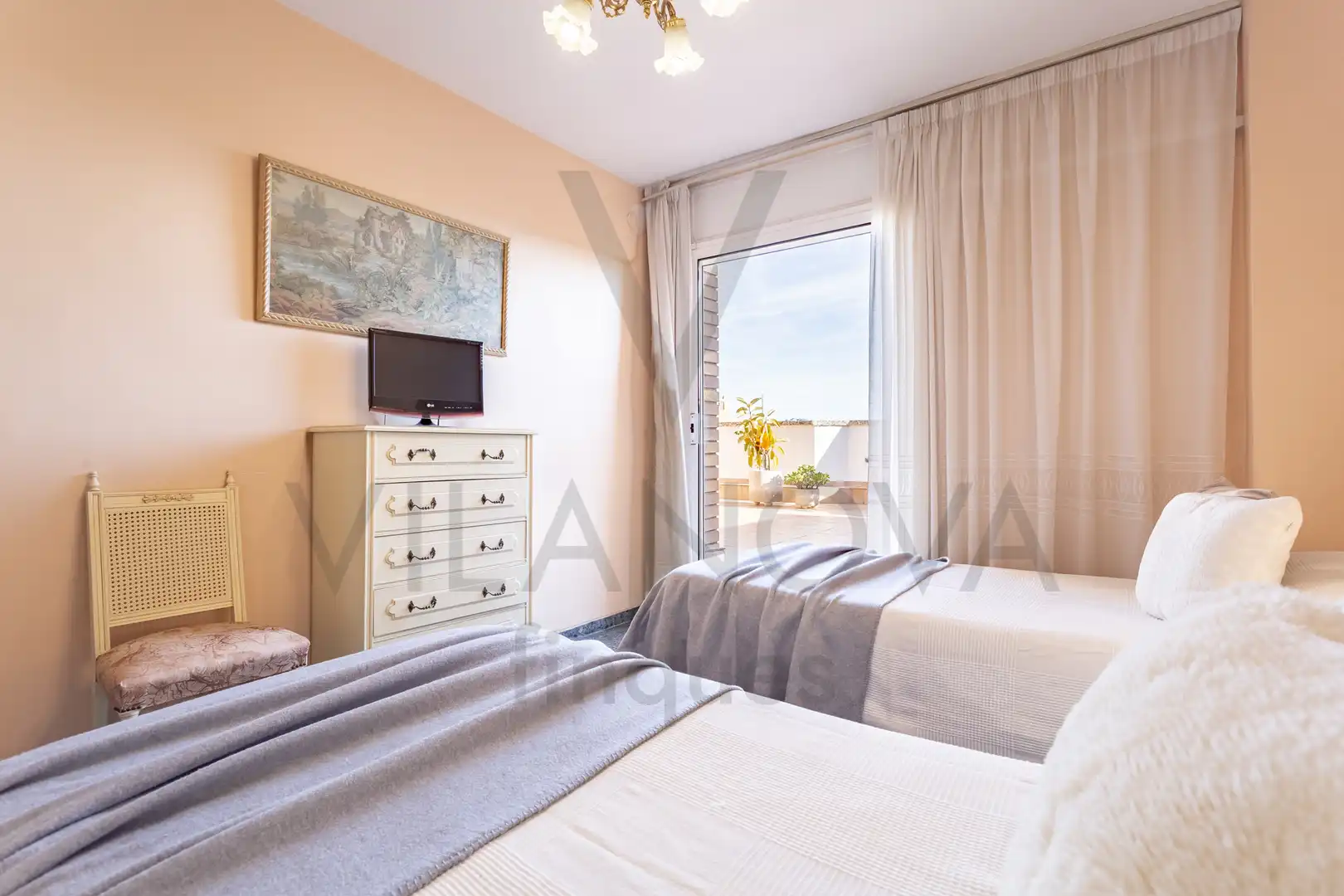Schlafzimmer von Dachboden zum Verkauf in Reus mit Heizung, Terrasse und Abstellraum