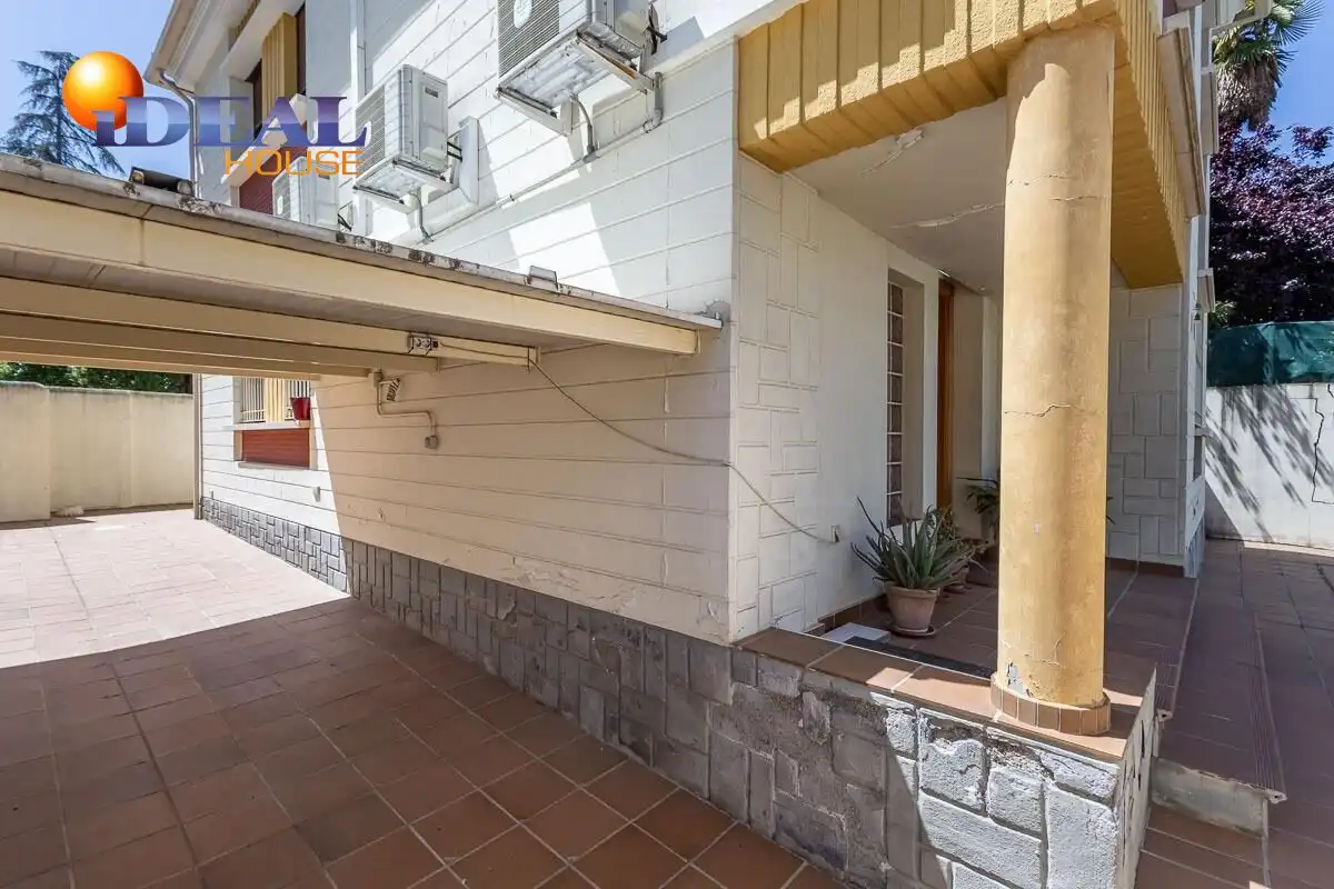 Villa con giardino in vendita a BAJO DE HUETOR, imagen 3