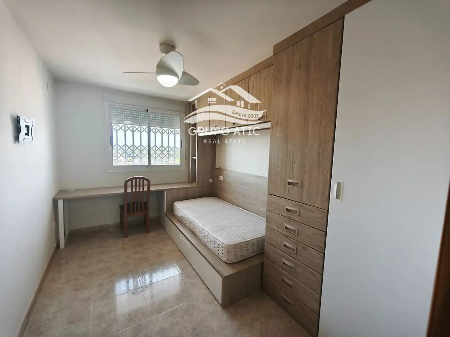 Habitación de Apartamento en venta en Burriana / Borriana con Calefacción, Terraza y Amueblado