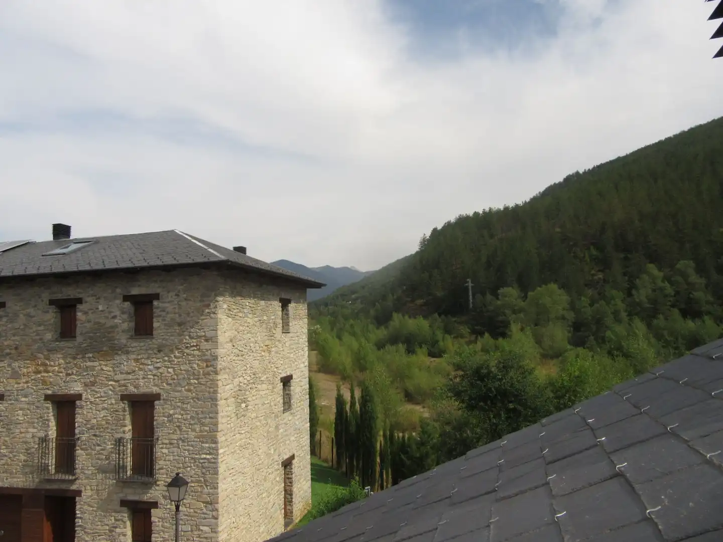 Exterior view of Houses for sale in Castiello de Jaca  with Heating, Private garden and Storage room