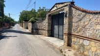 Vista exterior de Casa o xalet en venda en Lucena amb Piscina