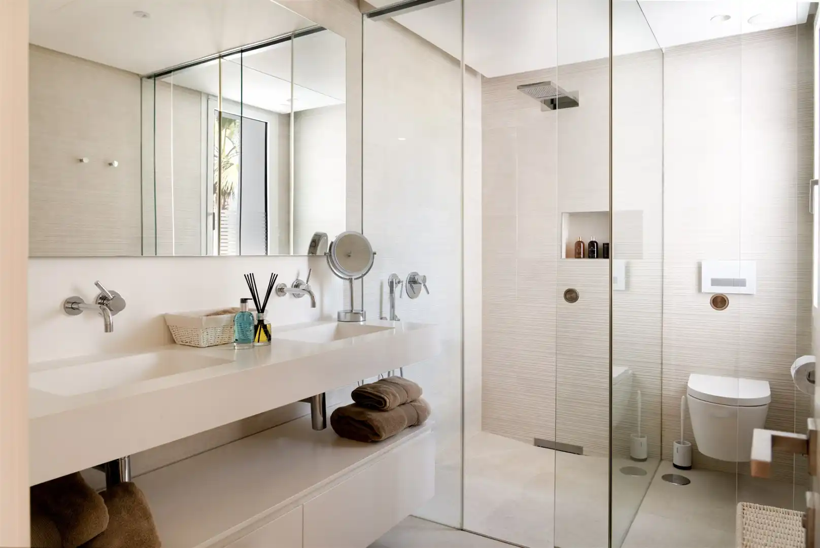 Baño de Apartamento de alquiler en Ojén con Aire acondicionado, Calefacción y Terraza