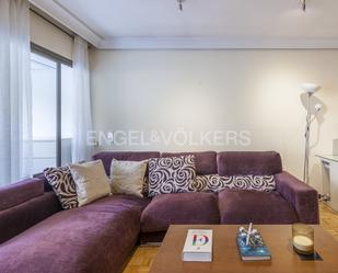 Living room of Apartment to rent in  Madrid Capital  with Air Conditioner, Terrace and Balcony