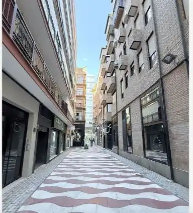 Appartamento con ascensore in vendita a Centro, imagen 3