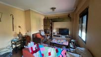 Living room of Flat for sale in  Madrid Capital  with Heating and Parquet flooring