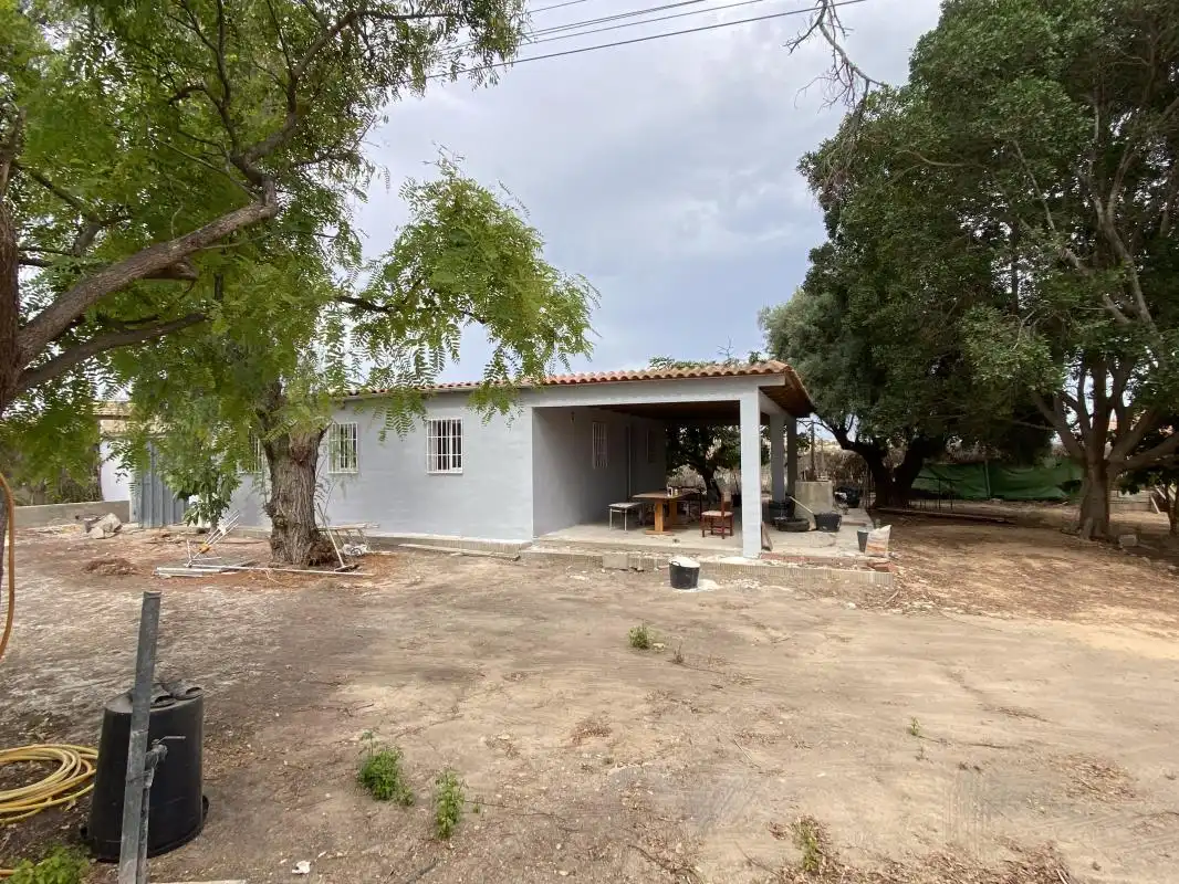 Vista exterior de Casa o xalet en venda en Elche / Elx amb Calefacció, Jardí privat i Terrassa