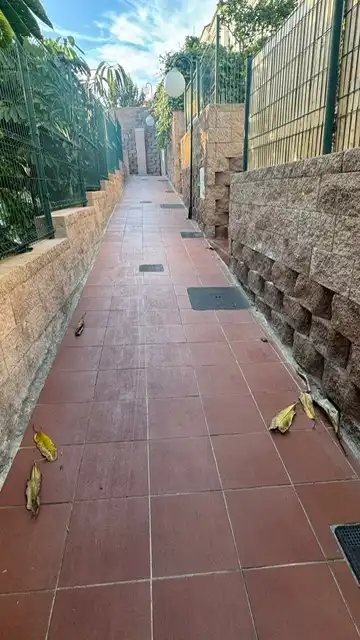 Adosado con piscina en venta en Calle Carreras 1, imagen 2