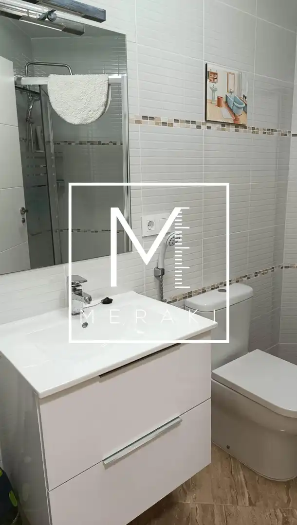 Baño de Estudio en venta en Calpe / Calp con Calefacción, Amueblado y Piscina comunitaria