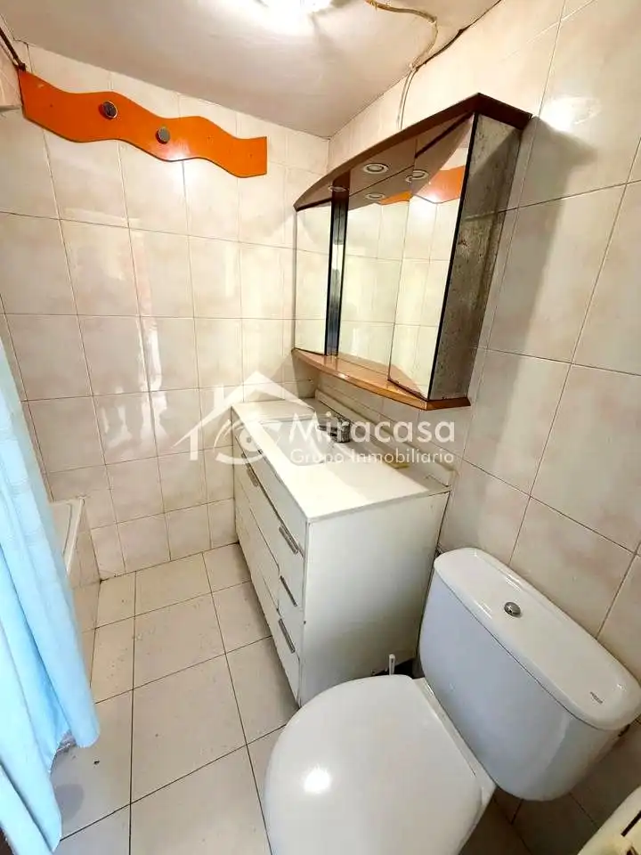 Casa en venta en Calle Miralrío, imagen 5