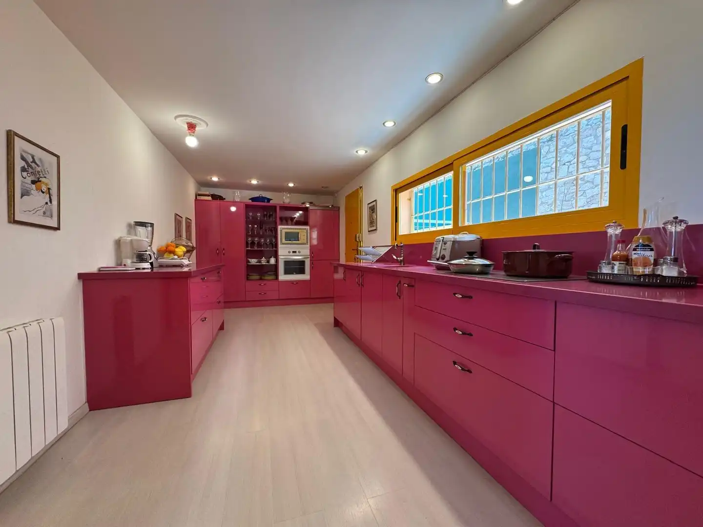 Cocina de Casa o chalet en venta en Benidorm con Aire acondicionado, Calefacción y Jardín privado