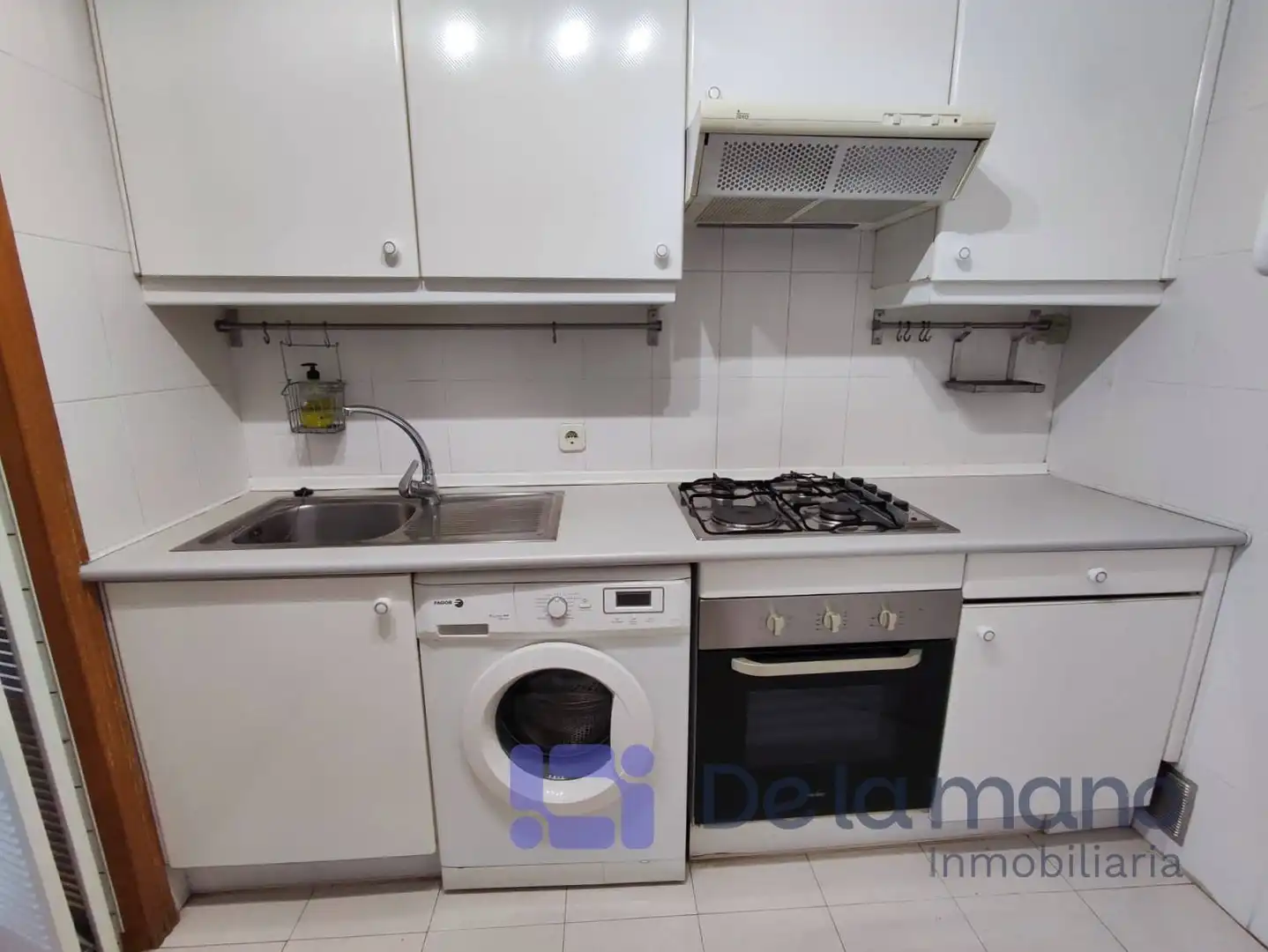 Cocina de Piso de alquiler en Madrid con Calefacción y Parquet
