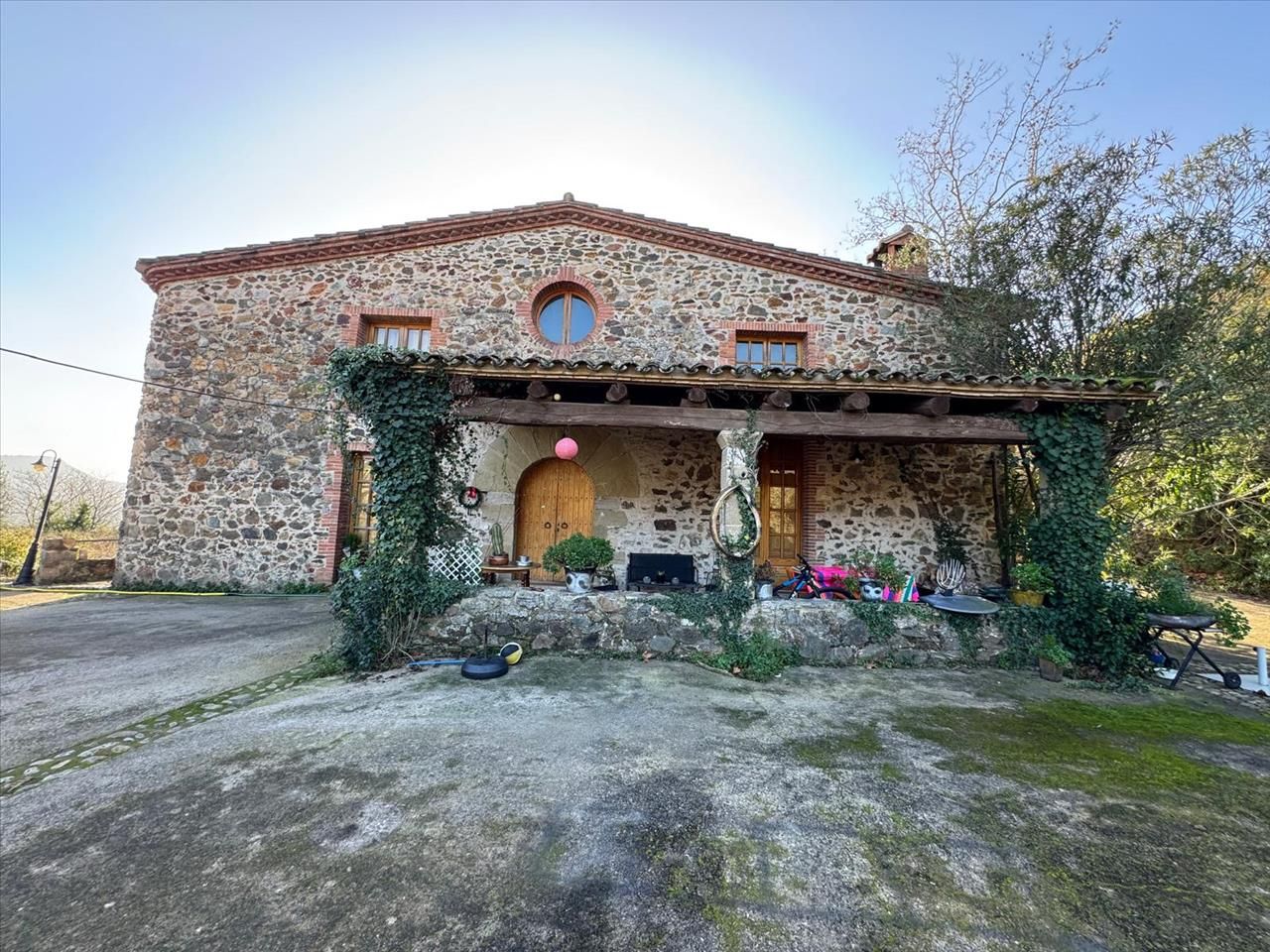 Exterior view of House or chalet for sale in Amer  with Private garden