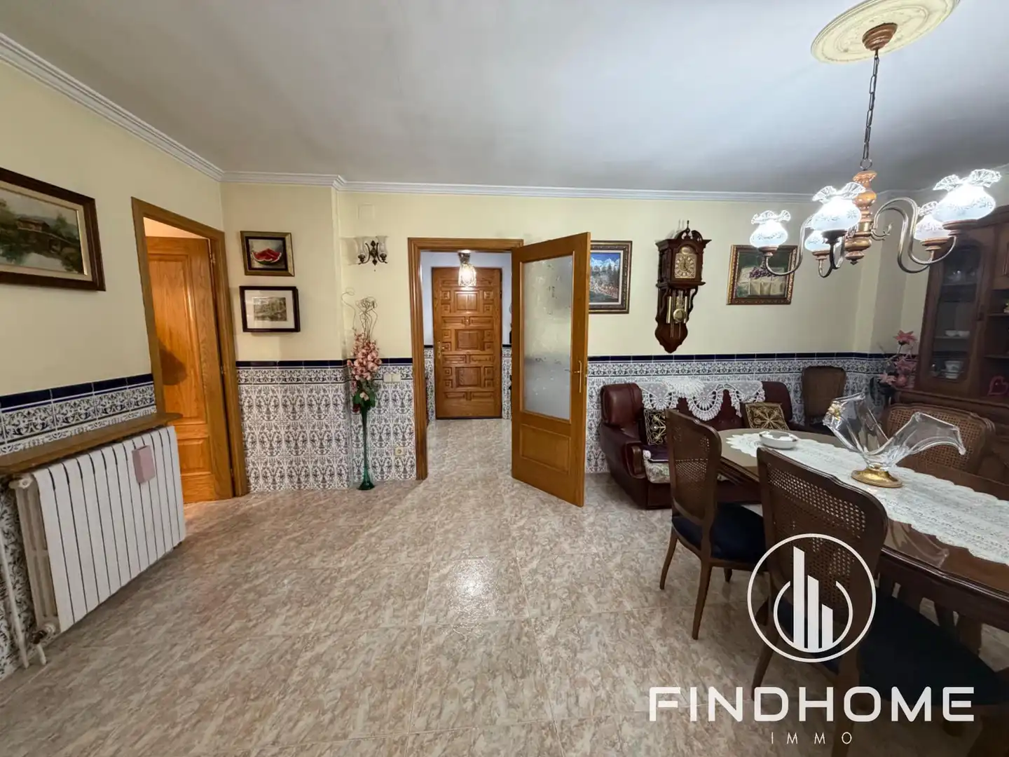 Haus oder Chalet zum Verkauf in Olot mit Privatgarten, Abstellraum und Möbliert