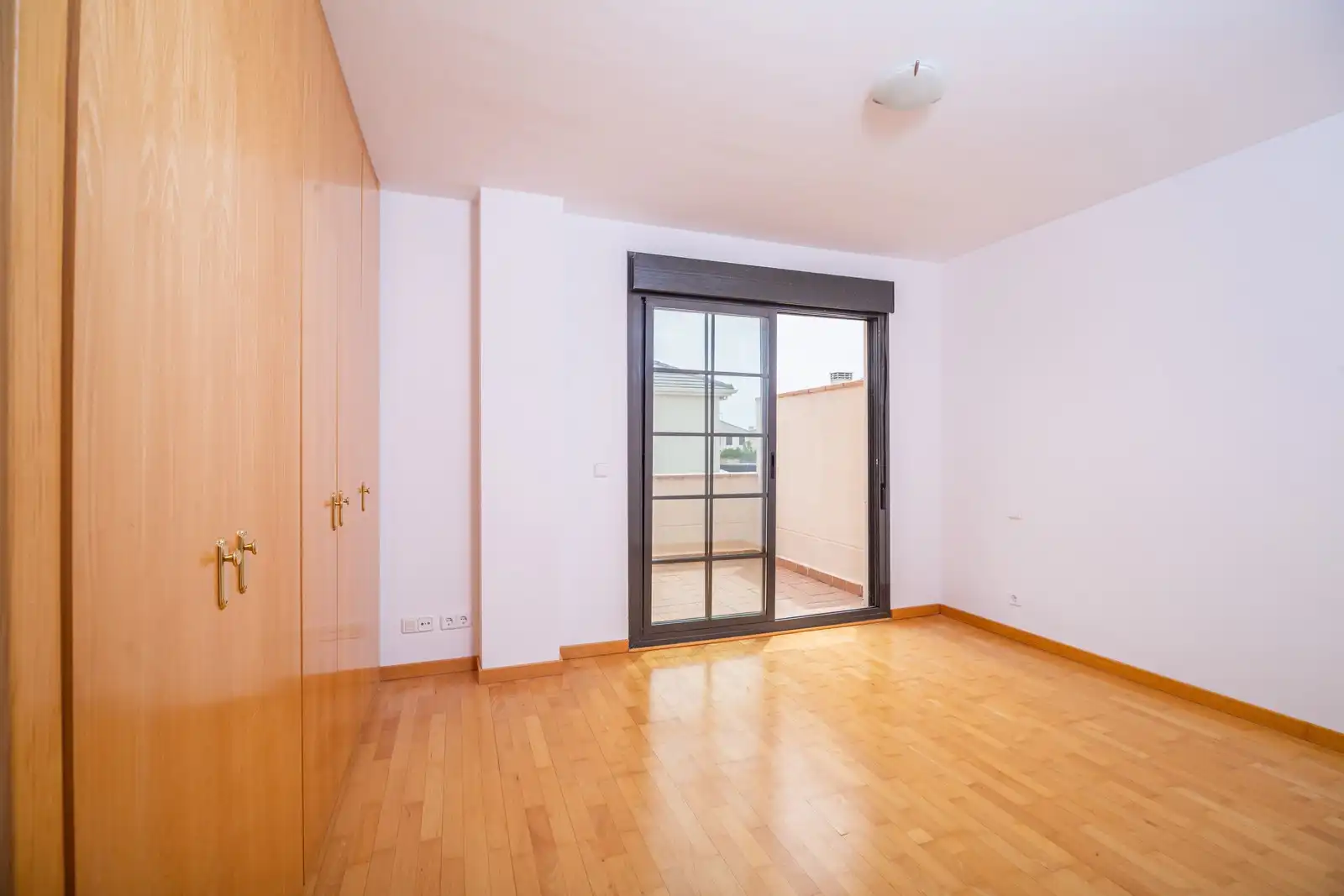 Bedroom of Flat for sale in Aranjuez  with Air Conditioner, Terrace and Storage room