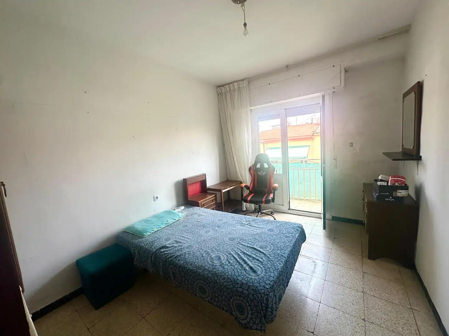 Dormitori de Apartament en venda en Alicante / Alacant amb Terrassa, Moblat i Balcó