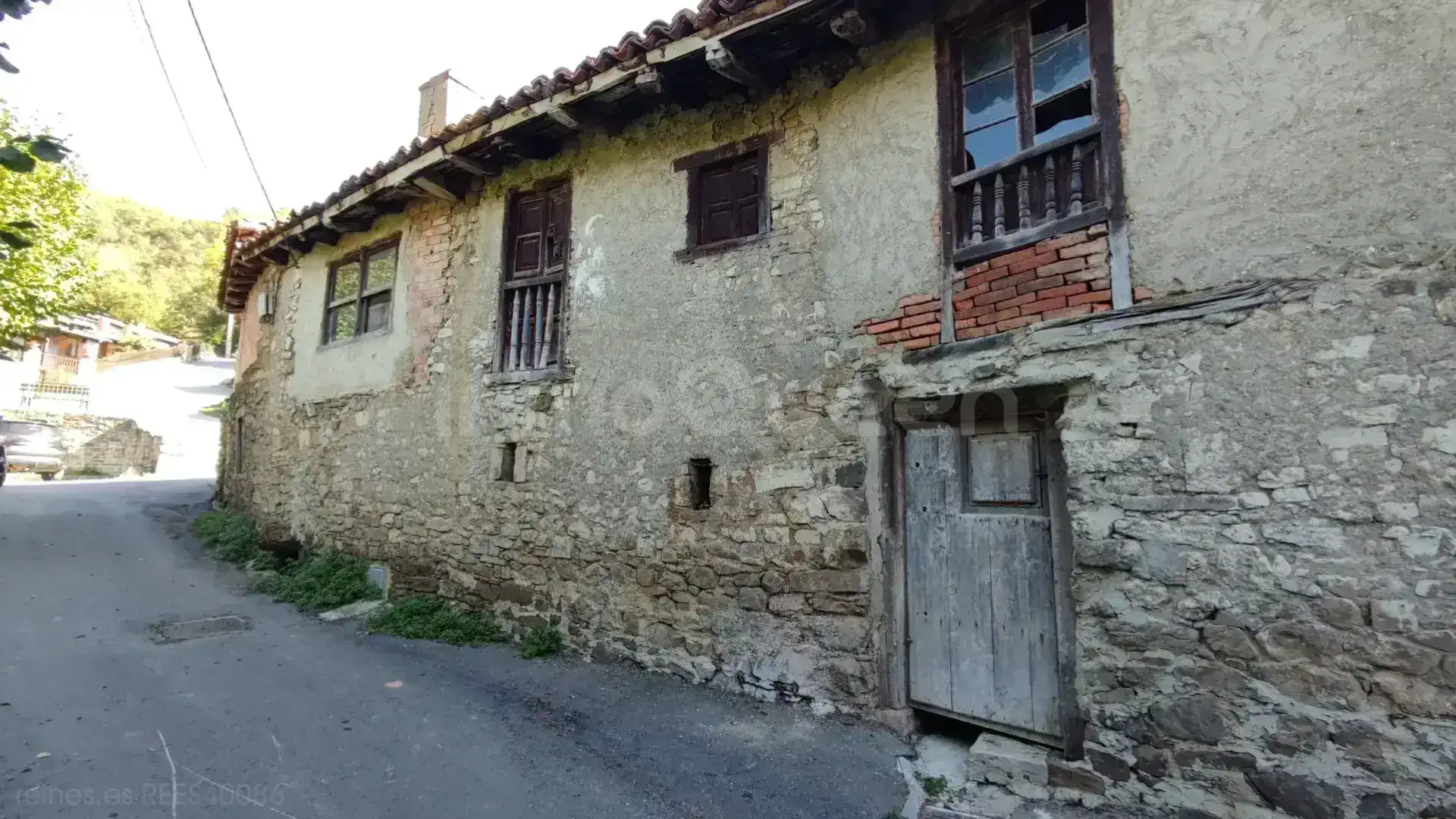 Vista exterior de Casa o chalet en venta en Cabezón de Liébana