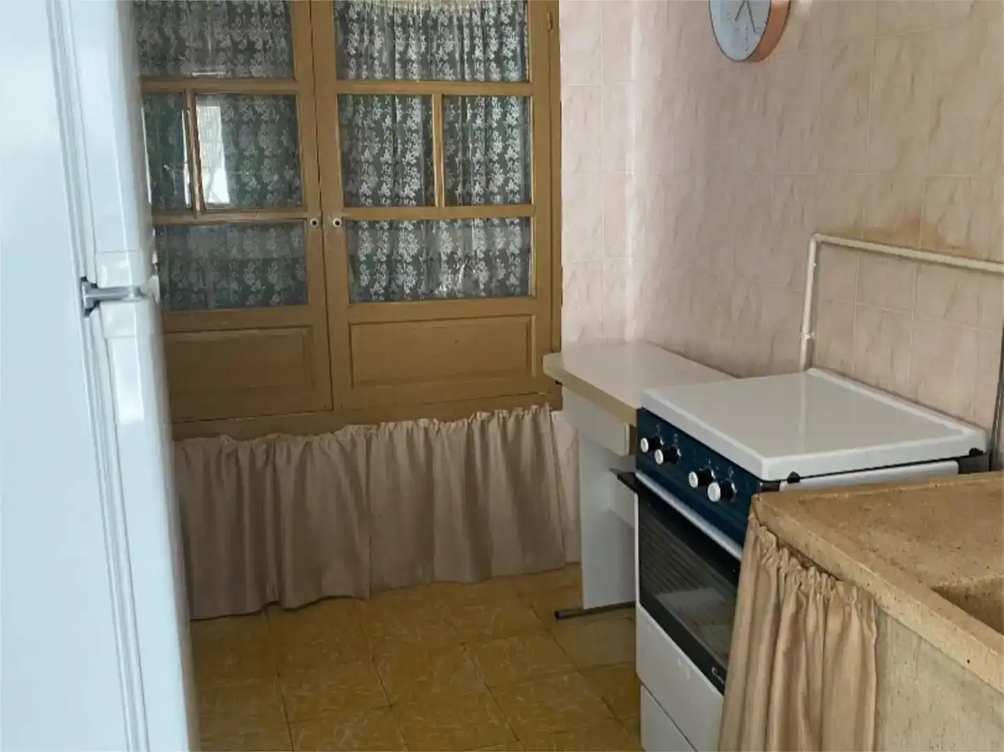 Küche von Wohnung zum Verkauf in Griegos mit Möbliert und Balkon