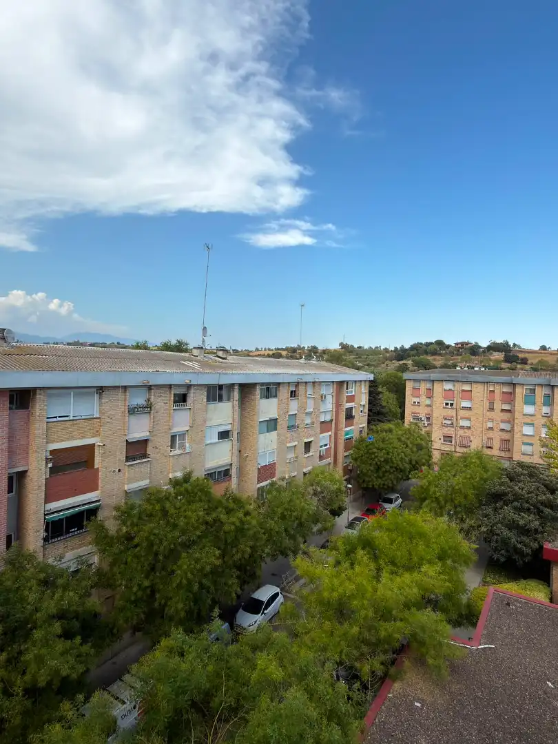 Vista exterior de Pis en venda en Granollers amb Calefacció i Balcó