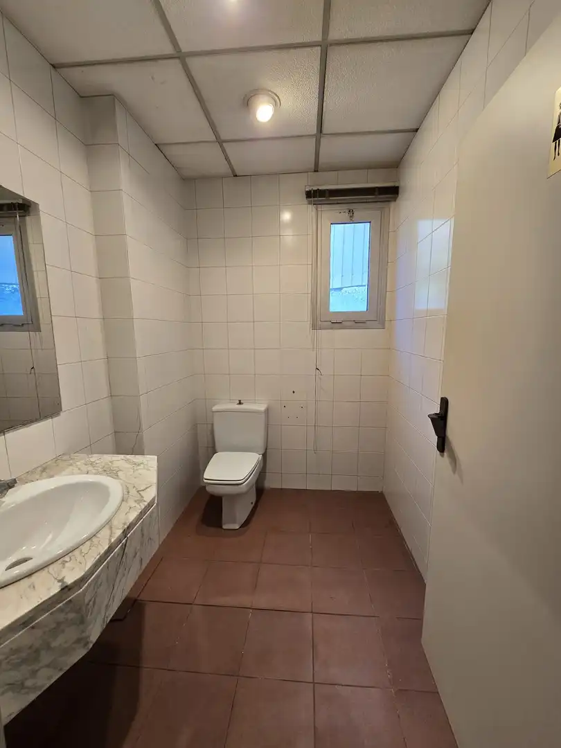 Gewerbefläche zum Verkauf in Carrer de Ricart, imagen 12