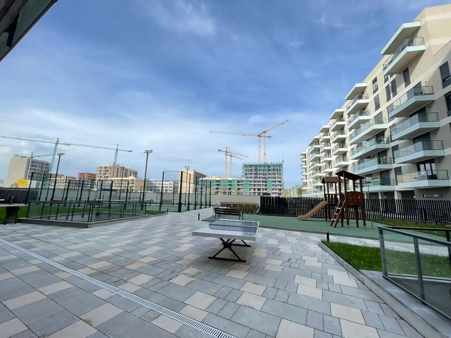 Terrasse von Wohnung zur Miete in Barcelona mit Klimaanlage, Heizung und Ofen