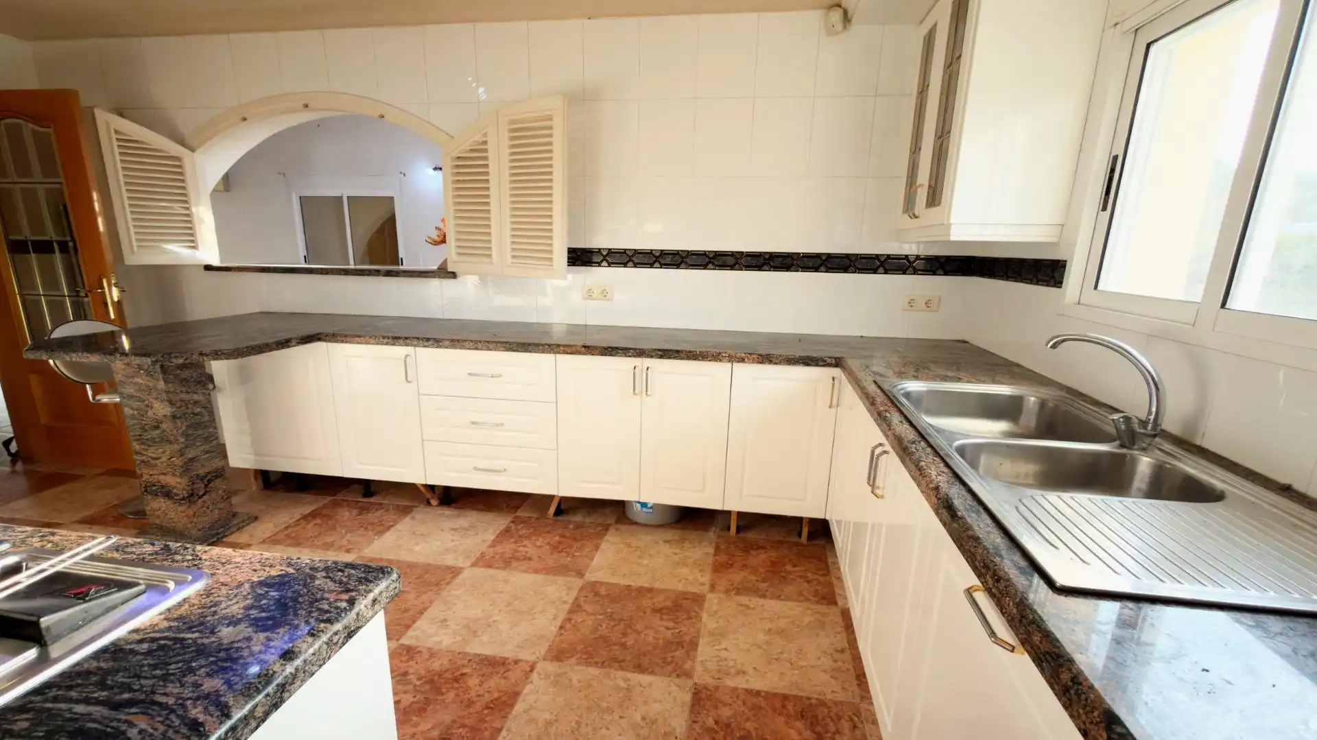 Cocina de Casa o chalet en venta en La Nucia con Aire acondicionado, Jardín privado y Terraza