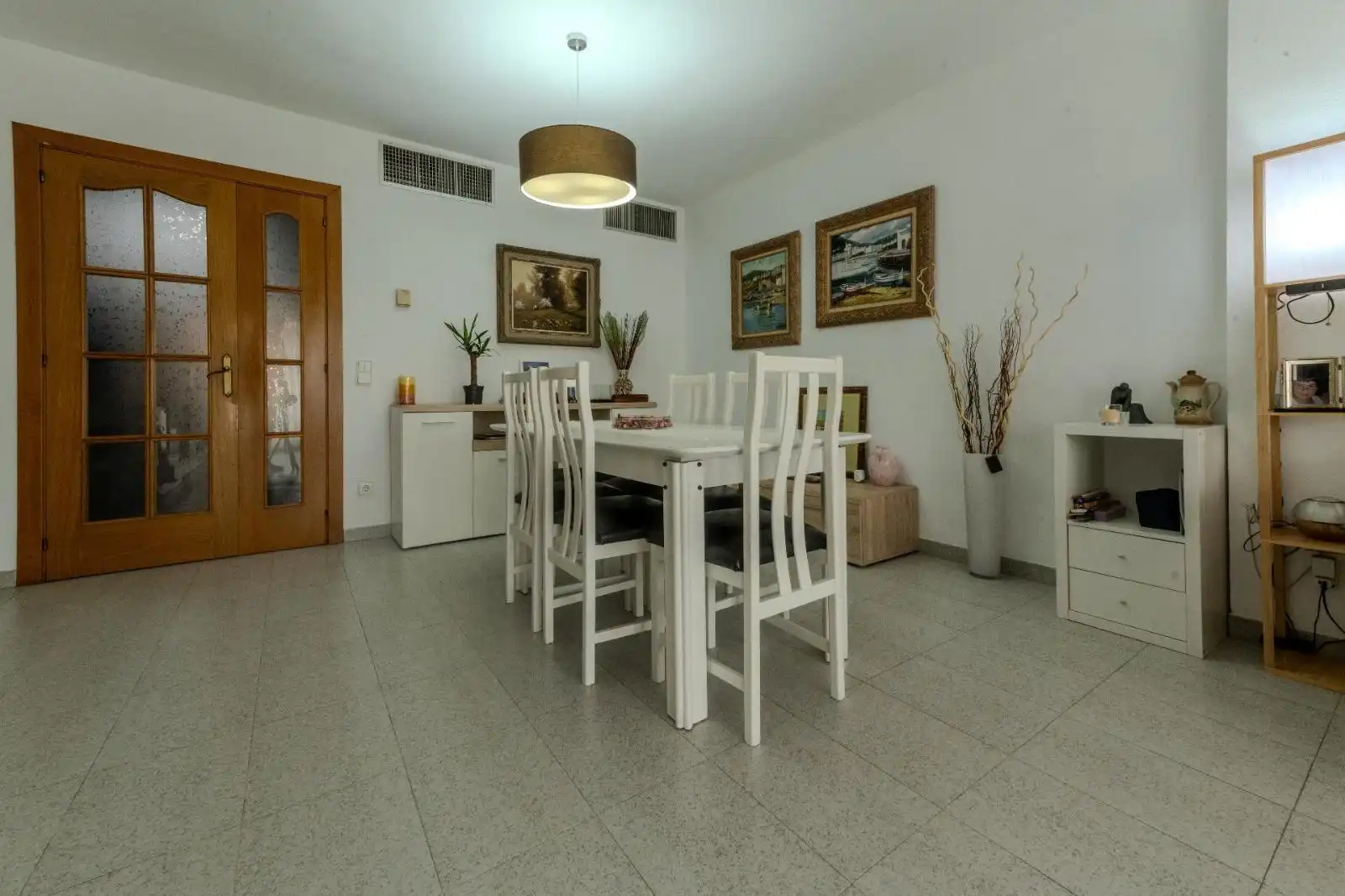 Menjador de Casa o xalet en venda en Castellar del Vallès amb Aire condicionat, Calefacció i Jardí privat